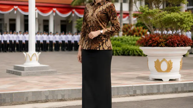 Padu Padan Batik dan Rok untuk Upacara Hari Kemerdekaan 17 Agustus 1945 HUT RI Ke-81 (AI Generated)