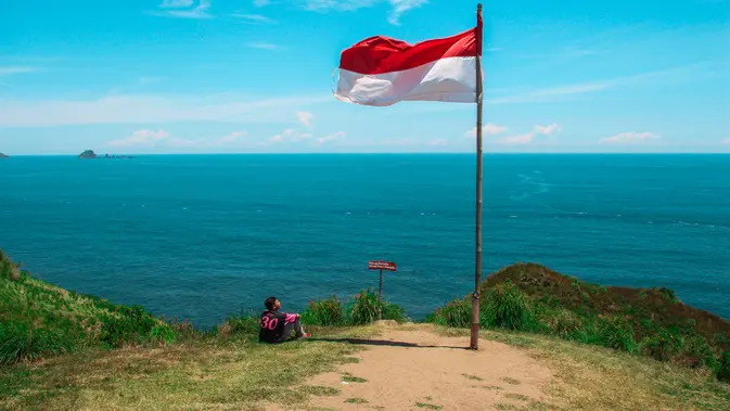 Ilustrasi Bendera Merah Putih (Credit: pexels.com/Anggit)
