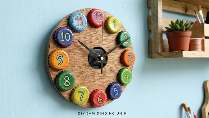 Jam Dinding dari Tutup Botol Bekas. [AI Generated]