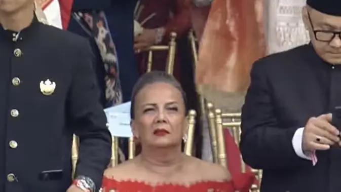 Christine Hakim saat menghadiri Upacara HUT ke-81 RI di Istana Merdeka, Jakarta (17/8/2026). (Tangkapan Layar Youtube: Sekretariat Presiden)