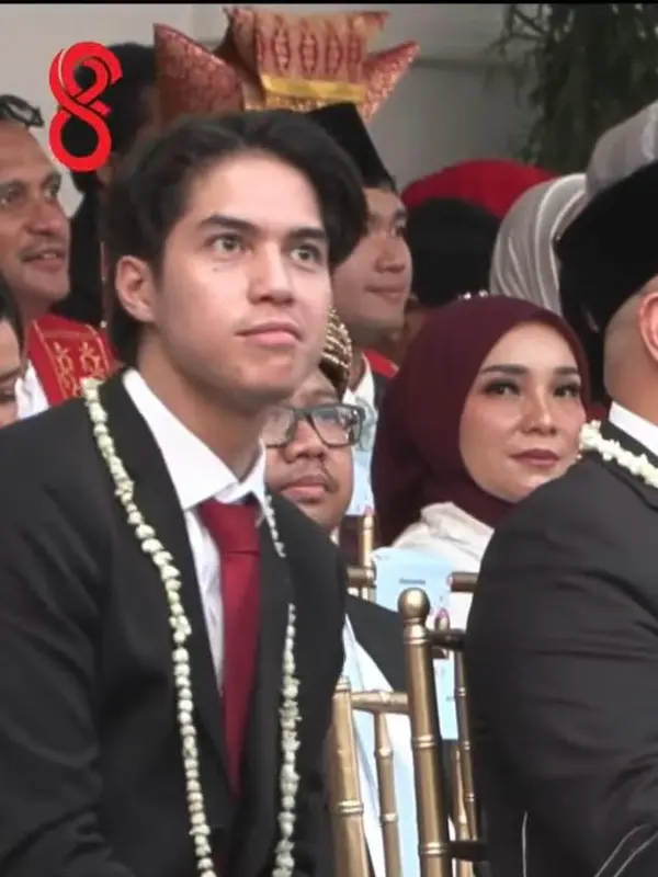 El Rumi saat menghadiri Upacara Penurunan Bendera Merah Putih HUT ke-81 RI di Istana Merdeka, Jakarta (17/8/2026). (Tangkapan Layar Youtube: Sekretariat Presiden)
