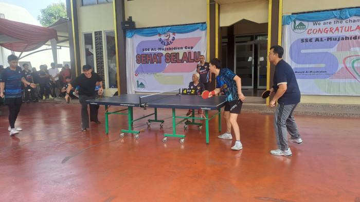 Sehat Selalu Club (SSC) Cluster Morganite Perumahan Bekasi Timur Regency kembali menggelar Lomba Tenis Meja SSC-Al Mujahidien Cup.