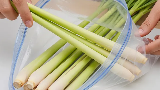 Cara Menyimpan Daun Salam dan Serai. (AI Generated)