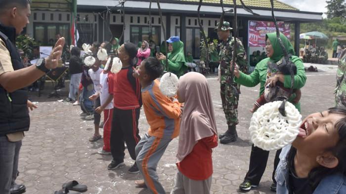 Lomba Makan Kerupuk HUT RI ke-81