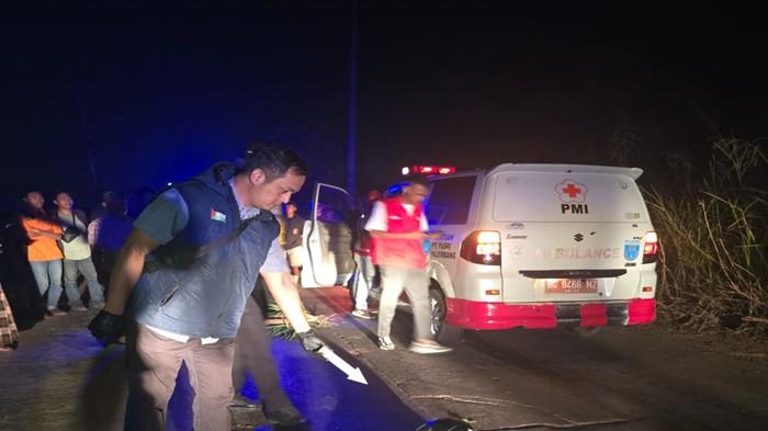Adinda Dhea Fiji Lestari (21) ditemukan tewas tersungkur di Jalan Jenderal Satibi Darwis, Kertapati, Palembang, Rabu (19/8/2026) dini hari.