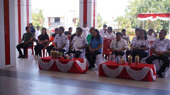 Lomba Pinguin Antar OPD Semarakkan HUT ke-81 RI di Sitaro 1