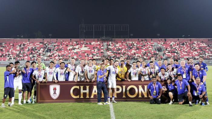 PERSIB tampil sebagai juara turnamen segitiga Dewata Challenge Series 2026 setelah menundukkan Bali United dengan skor 3-2 pada pertandingan pamungkas di Stadion Kapten I Wayan Dipta, Gianyar, Bali, Selasa, 18 Agustus 2026.