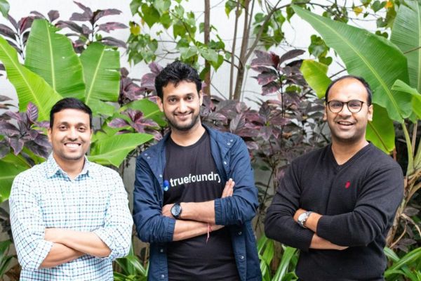Founders (L to R) - Anuraag Gutgutia, Abhishk Choudhary and Nikunj Bajaj