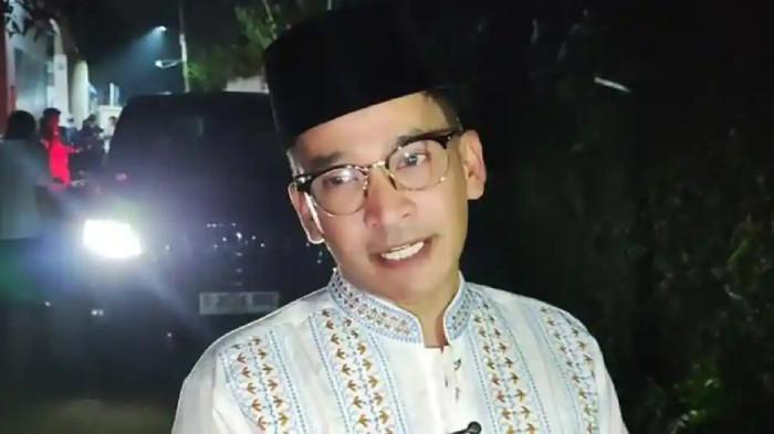 TERSANGKA - Ruben Onsu saat ditemui awak media di kawasan Sawangan, Depok, Rabu (18/2/2026). Di balik kasus yang menjeratnya, terungkap sisi lain mantan suami Sarwendah itu.