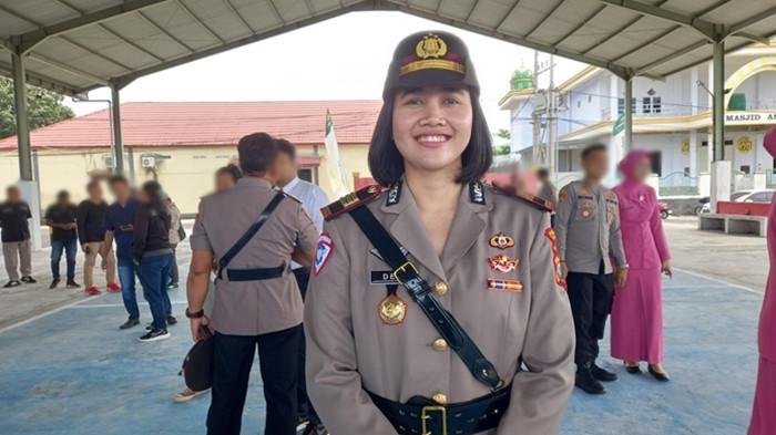 POLWAN - AKP Dwi Dea Anggraini. Polwan lulusan Akpol 2017 yang dilantik sebagai Kasat Lantas Polres Bitung, Polda Sulut pada Rabu 13 Agustus 2025.