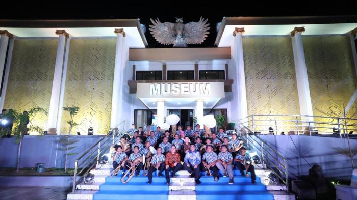 PERESMIAN - Foto bersama saat peresmian Museum Negeri Provinsi Sulawesi Utara, Jumat (22/5/2026). 