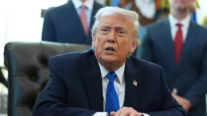 Presiden Amerika Serikat Donald Trump di Ruang Oval, Gedung Putih, pada 30 Januari 2026. (Dok. AP/Evan Vucci)