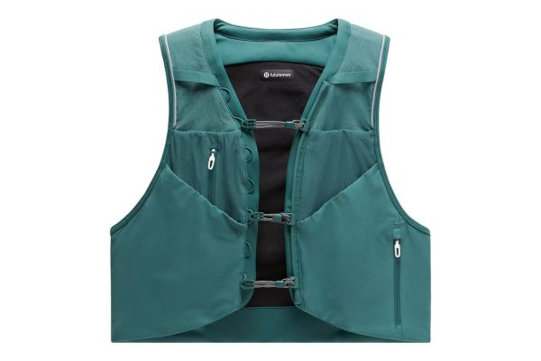 lululemon Men's Fast and Free Trail Running Vest Credit: lululemon