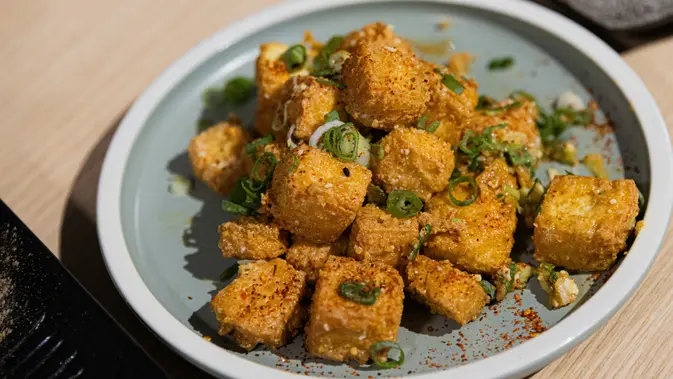 Ilustrasi Tahu Cabe Garam ala Restoran/Photo by Lee Milo on Unsplash