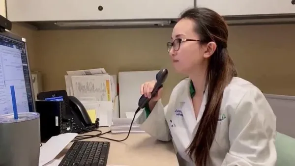 Once wanting to quit medical school, a Vietnamese-born doctor now leads a clinic with nearly 10,000 patients per year in the US.