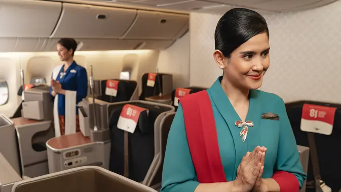 Seragam baru pramugari Garuda Indonesia hasil kolaborasi Sarinah X Obin dari BINhouse. (dok. PR)