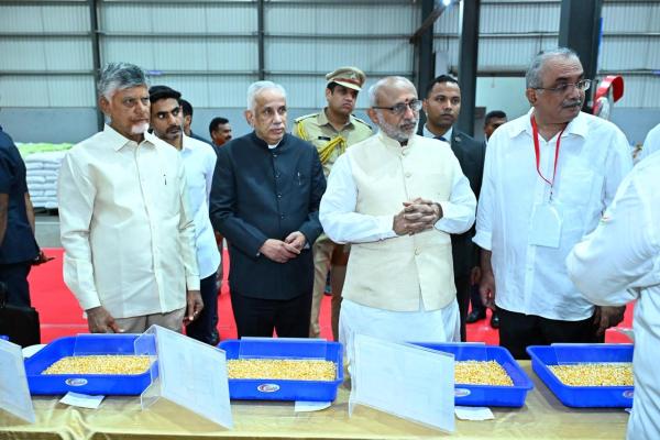 CM's stress on increase in food processing to attract global market and wealth generation