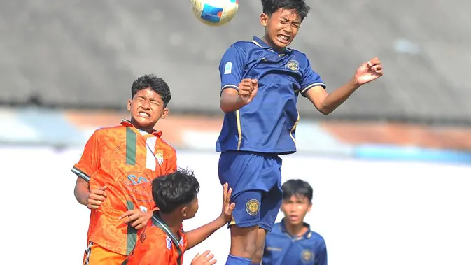 Baturetno FC saat menghadapi Mataram Utama FC dalam ajang Piala Soeratin U-13 di Stadion Dwi Windu, Bantul, Yogyakarta, Kamis (20/8/2026) sore. (Doc Mataram Utama FC).