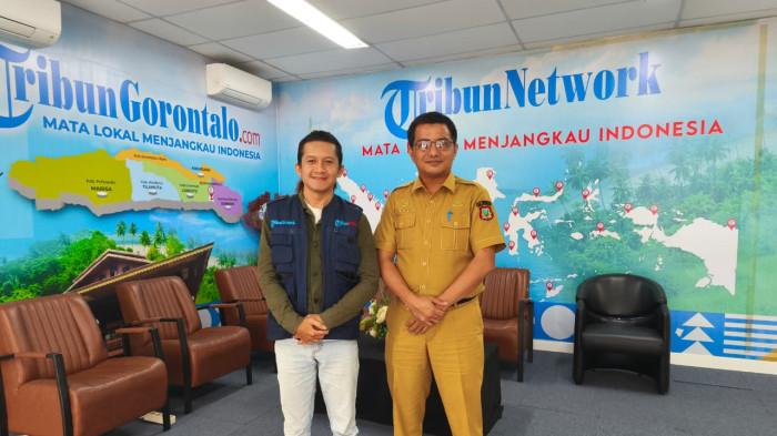 Mohamad Juffry Damima bersama Editor Online TribunGorontalo.com, Fajri A Kidjab
