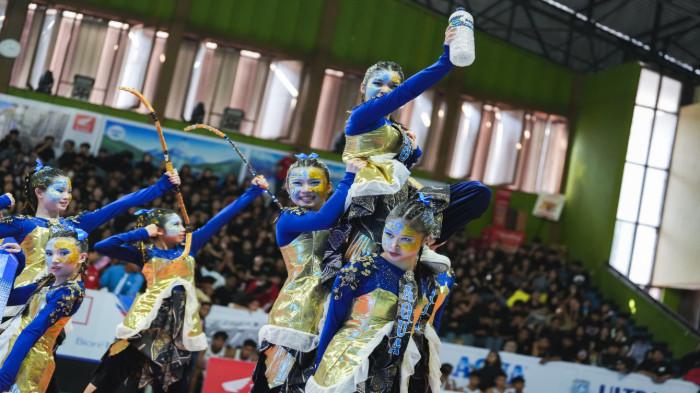 Penampilan tim dance SMA Springfield di AQUA DBL Dance 2026 West Jakarta (2)