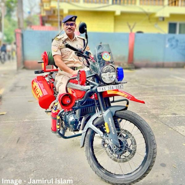 Royal Enfield Himalayan 450 Fire Fighter