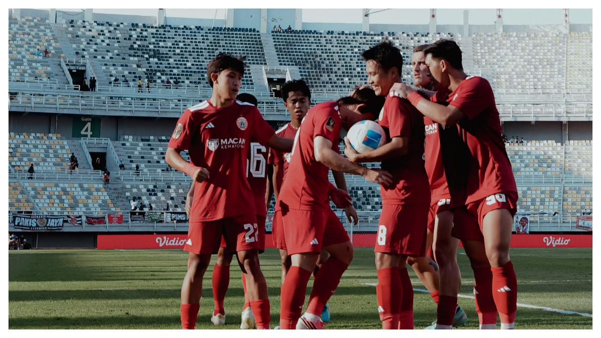 POTRET WITAN SULAEMAN - Witan Sulaeman melakukan selebrasi bersama para pemain Persija Jakarta dalam unggahan akun Instagram pribadinya @witansulaiman_ pada 2 Agustus 2026.