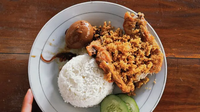 Resep Nasi Uduk Ayam Crispy  (Pexels/Scenehaus)