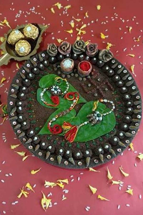 Surat's Vedic Cow Dung Rakhis Become a Raksha Bandhan Favorite
