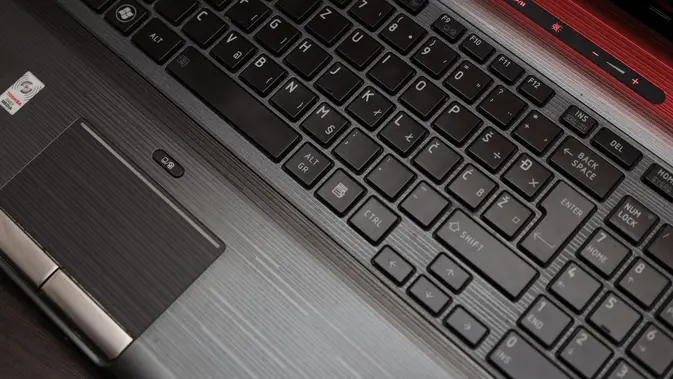 Evolusi Menuju Precision Touchpad dan Integrasi OS (Foto: Pexels/Borishamer)