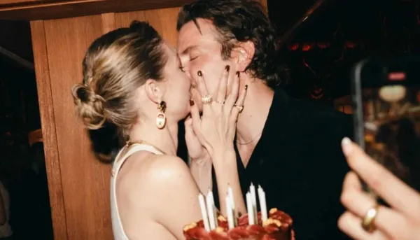 Gigi Hadid and Bradley Cooper.