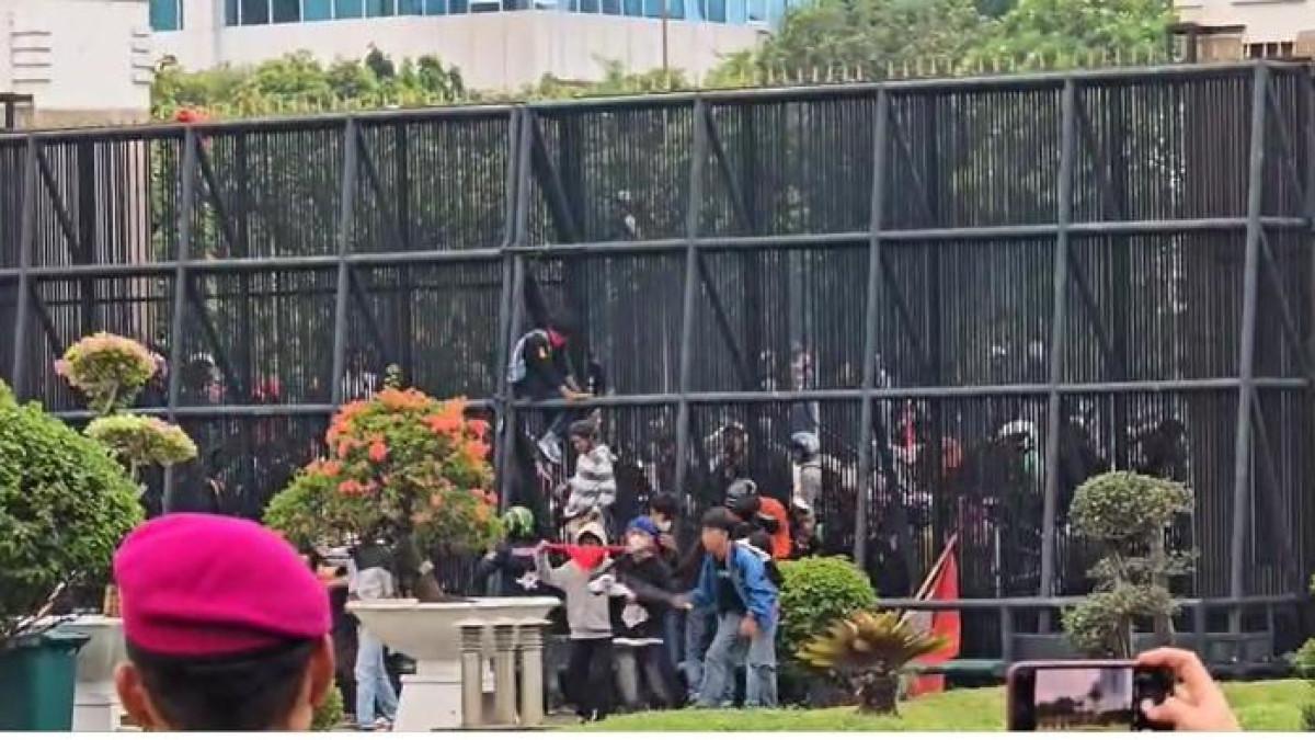 DEMO DI DPR - 