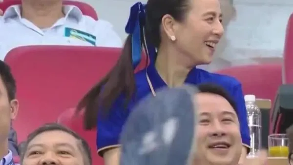 Madam Pang laughed helplessly when Thailand missed a penalty