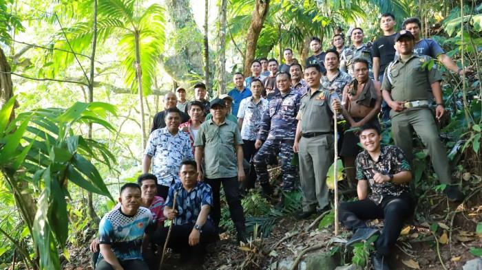 upaya memastikan ketersediaan air bersih bagi masyarakat dilakukan Pemkab