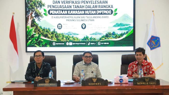 Makainas membuka kegiatan Pembahasan Hasil Inventarisasi dan Verifikasi PPTPKH