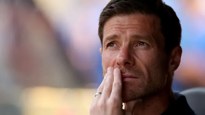 Pelatih Real Madrid, Xabi Alonso saat laga Grup H Piala Dunia Antarklub 2025 melawan Al Hilal di Hard Rock stadium, Miami, Amerika Serikat, Kamis (19/06/2025) WIB. (AFP/Dan Mullan)