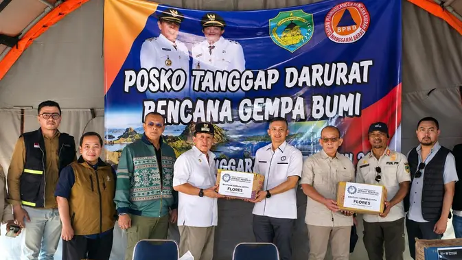 BPJS Ketenagakerjaan menyalurkan bantuan untuk korban Gempa Nusa Tenggara Timur. (Sumber: BPJS Ketenagakerjaan)