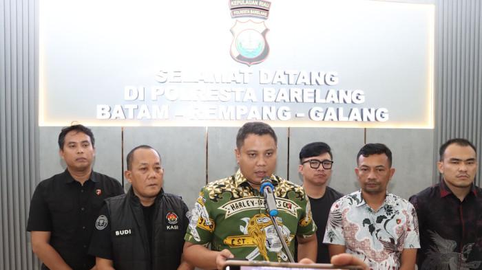 Kasat Reskrim Polresta Kompol Agung Tri menjelaskan kasus penganiayaan oleh dua pelaku