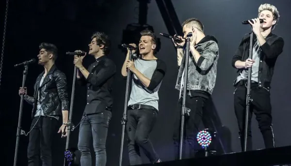 Liam Paynes 33rd birthday sparks emotional tributes from fans