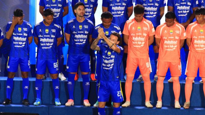 PELUNCURAN SKUAD - Kapten Persib Bandung Marc Klok saat peluncuran skuad musim 2026/2027 dalam rangkaian Pesta Biru 2026 di Bandung Arena, Kota Bandung, Jawa Barat, pada Selasa (25/8/2026).