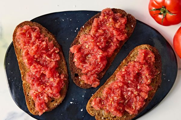 A recipe image of Pan con Tomato. Credit: Photographer: Jen Causey.