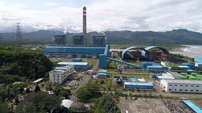 PLTU Pelabuhan Ratu 3 x 350 MW lokasinya terletak di Pantai Cipatuguran, Kelurahan Jayanti, Kota Palabuhanratu.