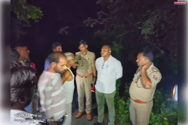 Administration is serious on the problem of drainage in Dhasra Raja, SDM and police station chief arrived with the entire team and did on-site inspection.