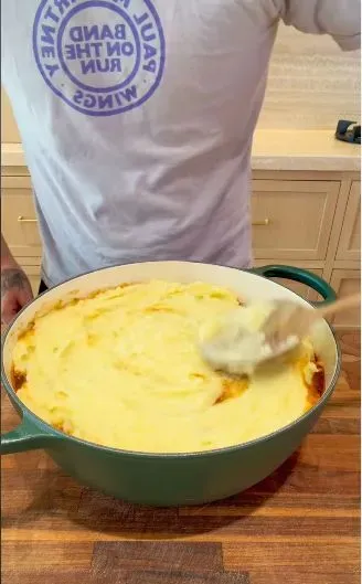 Resep Pie yang Dibagikan Brooklyn Beckham Diejek Netizen, Kenapa Ya?
