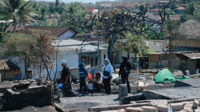 PNM memastikan nasabah terdampak kebakaran di Desa Adat Sade dapat pendampingan