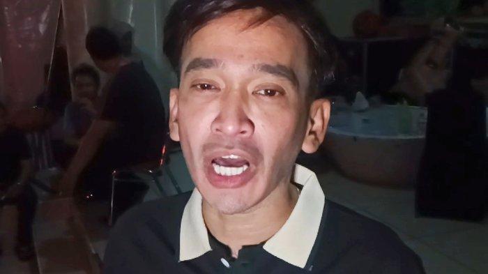 Artis dan presenter Ruben Onsu.