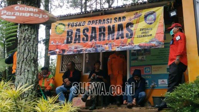 Pos pantau jalur Parangtejo menuju pendakian Gunung Buthak Kota Batu.