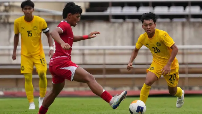 Pertandingan Timnas Indonesia U-20 versus Malaysia di Grup H Kualifikasi Piala Asia U-20 2027 di New Laos Stadium, Ventiane, Senin (31-8-2026). (Dok. FB Asosiasi Sepak Bola Malaysia (FAM)