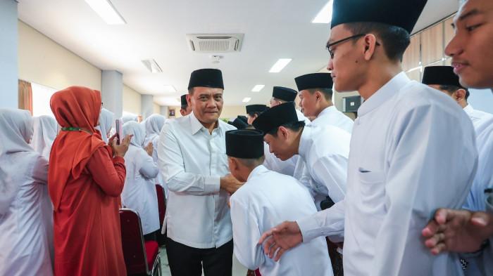 20260902 Gubernur Jateng Ahmad Luthfi bertemu kafilah Jateng