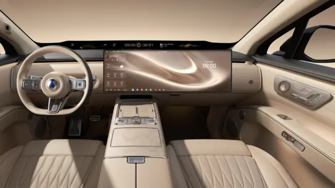Mengintip Interior Denza N8 dengan Layar Sentuh Raksasa (carnewschina)