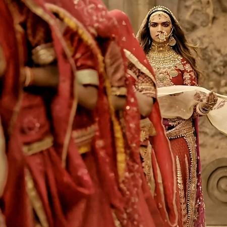 'Hindu women who committed Jauhar or suicides were cowards': Swara Bhasker targets Deepika Padukone's Padmaavat Jauhar scene
